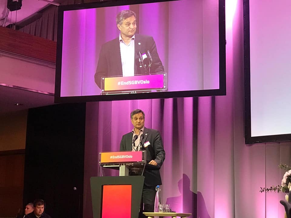 Generaldirektør i IPPF, Alvaro Bermejo, holdt et avsluttende innlegg på sivilsamfunnsdagen 23. mai. Foto: Sex og Politikk